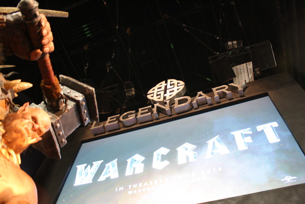 warcraft-movielegendary-comic-con-booth-6